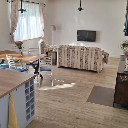 Chaloupka Na Mytince Apartment Krepice Exterior photo